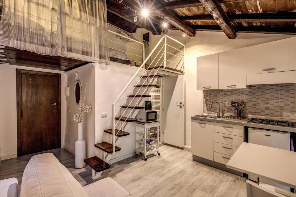 Moro Magenta 4 Casa E Appartamento Per Vacanze Rome Exterior photo